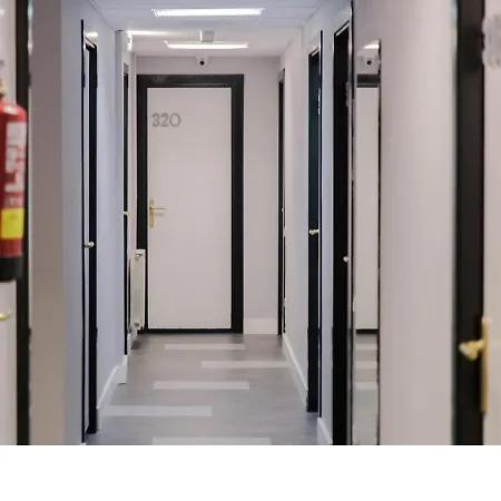 Апартаменты Residencia Universitaria Tagaste *
