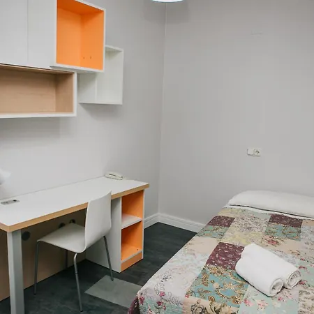 Апартаменты Residencia Universitaria Tagaste