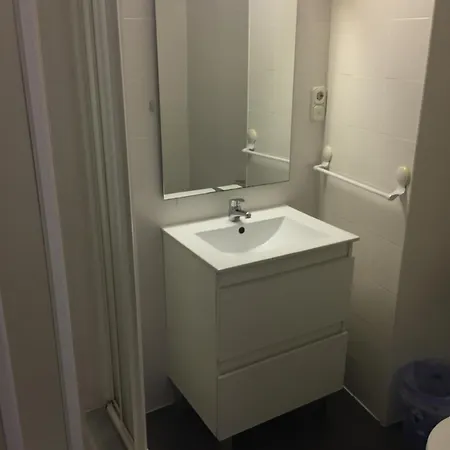 Residencia Universitaria Tagaste Барселона