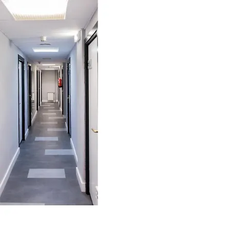Residencia Universitaria Tagaste *