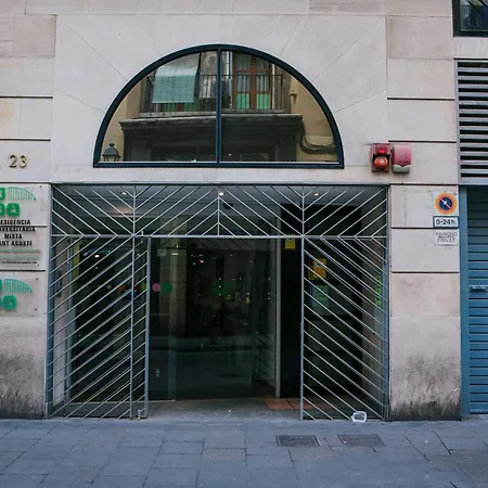 Residencia Universitaria Tagaste Lägenhet