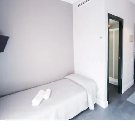 Residencia Universitaria Tagaste Appartement